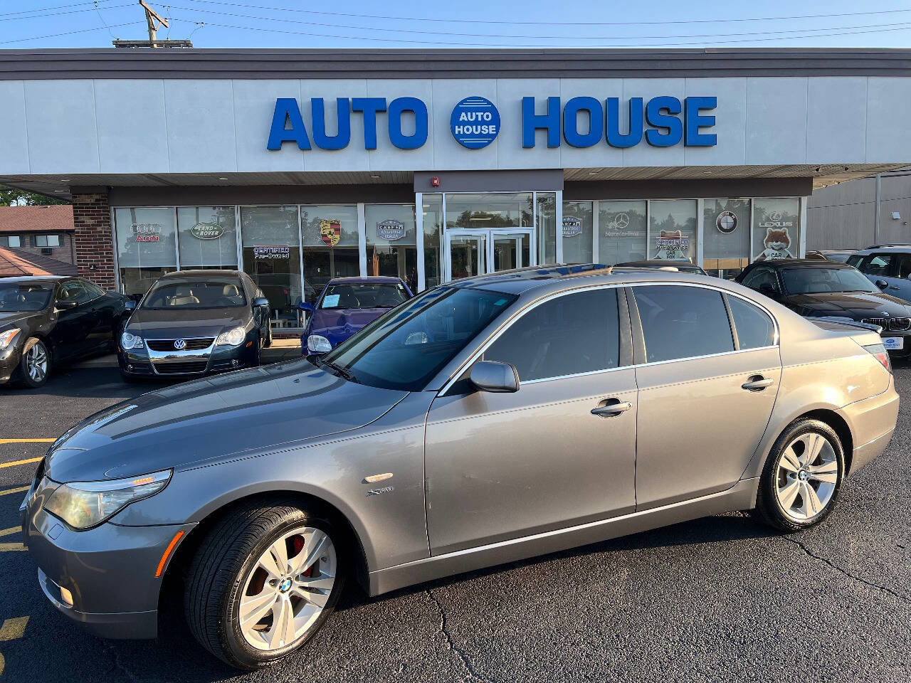 Used 2009 BMW 528i xDrive Sedan