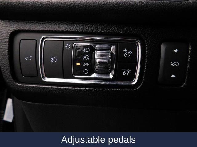 Used 2024 Lincoln Navigator Reserve image 41