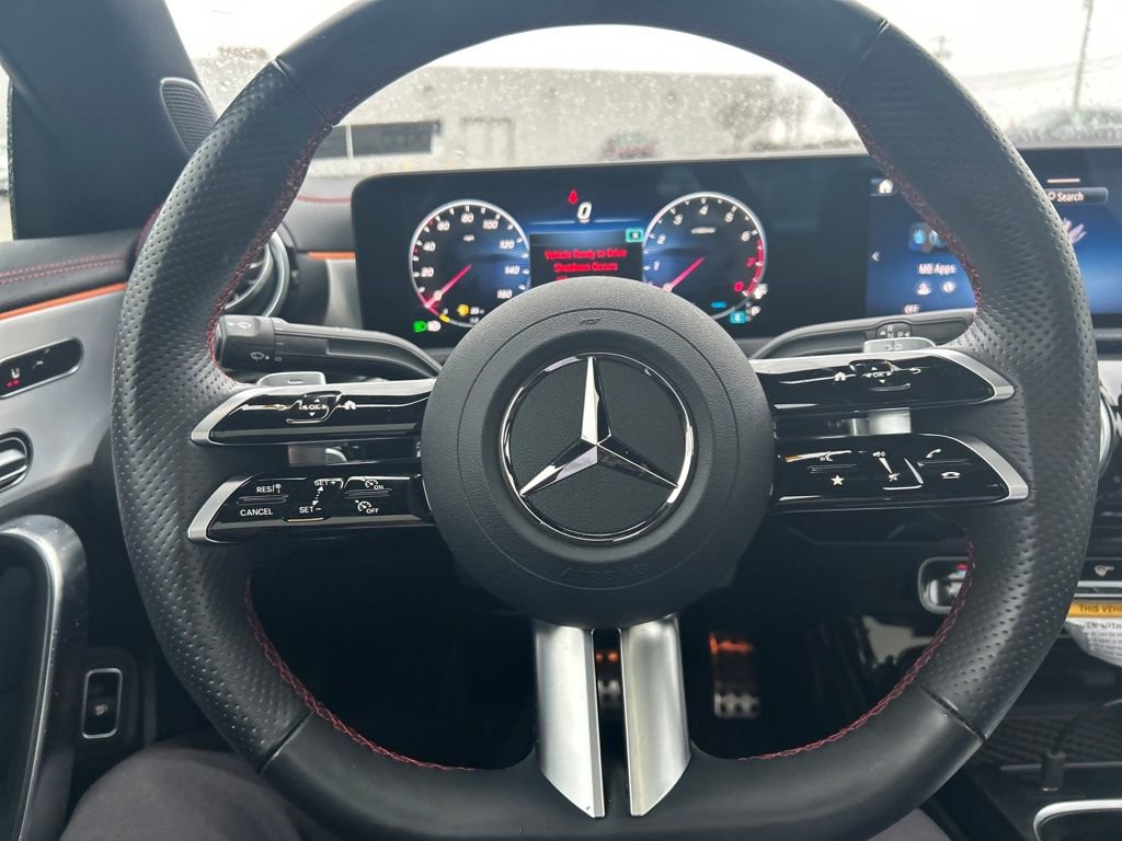 Used 2025 Mercedes-Benz CLA 250 4MATIC image 11