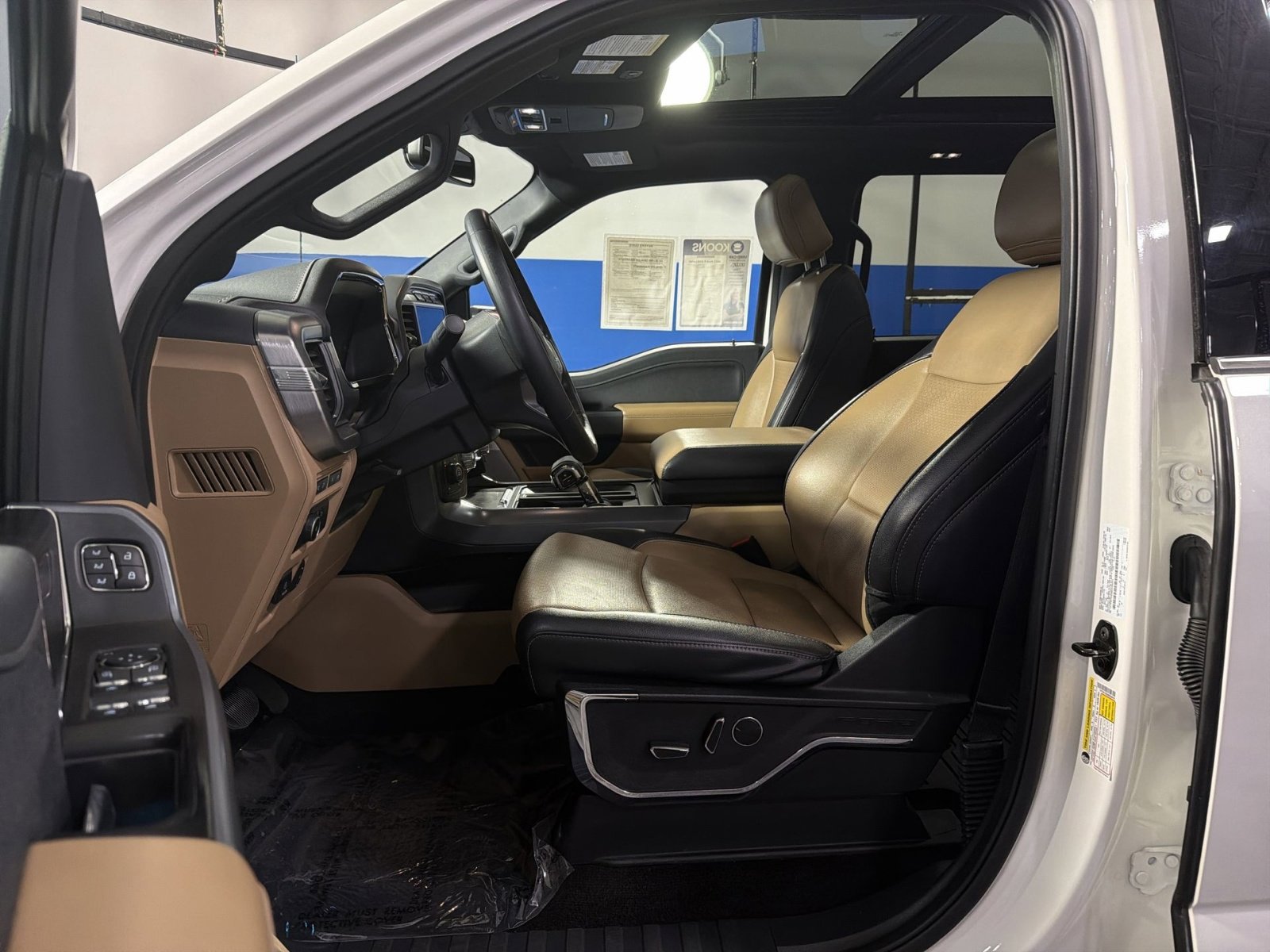 Used 2021 Ford F150 Lariat AWD/4WD image 27