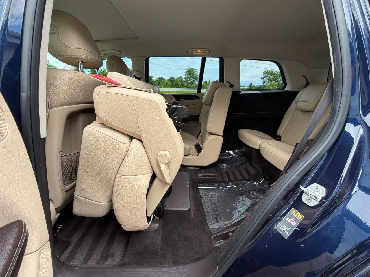 Used 2017 Mercedes-Benz GLS 450 4MATIC w/ Premium Package image 25