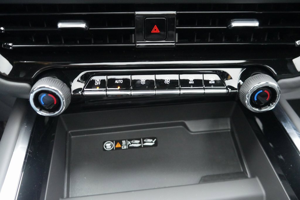 New 2026 Chevrolet Tahoe Premier w/ Sun And Tow Package image 18