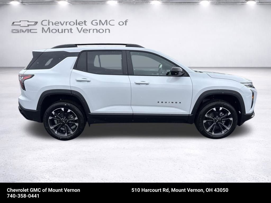 New 2026 Chevrolet Equinox RS w/ Convenience Package III FWD image 7