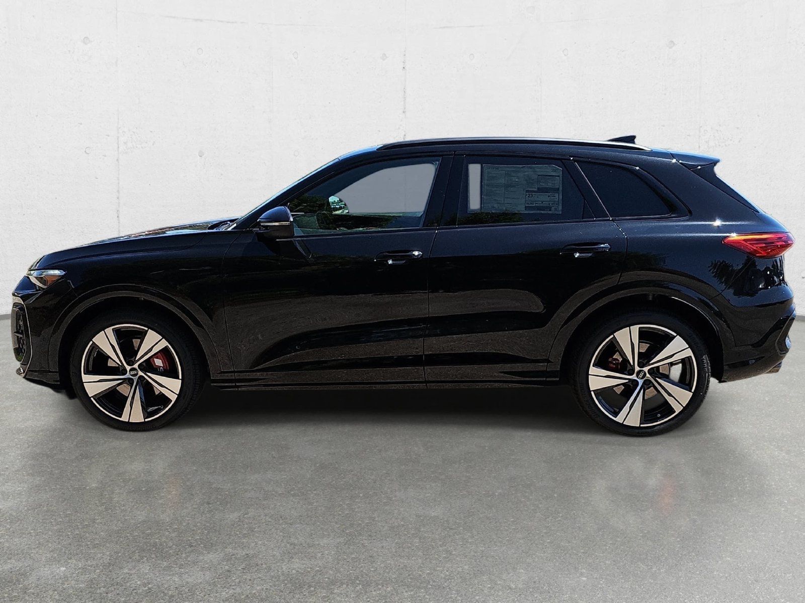 New 2026 Audi SQ5 Premium Plus AWD/4WD image 8