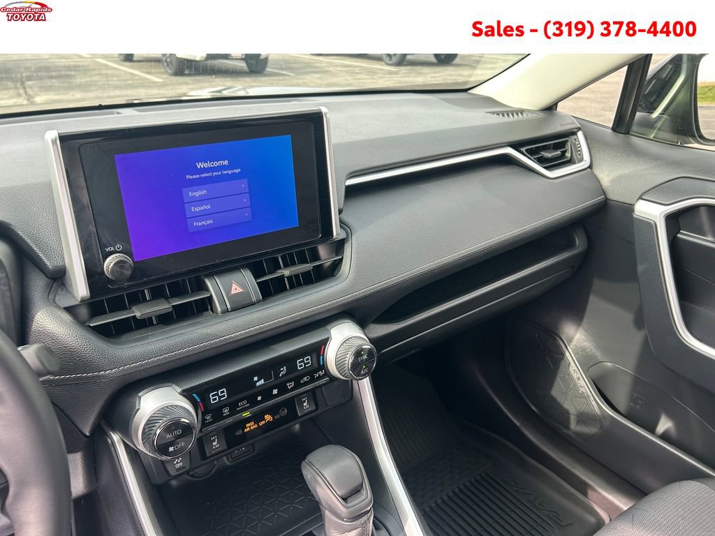 Certified 2025 Toyota RAV4 XLE w/ Convenience Package AWD/4WD image 17