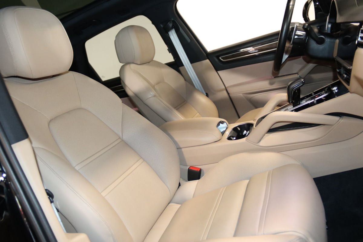 Used 2022 Porsche Cayenne Platinum Edition AWD/4WD image 61