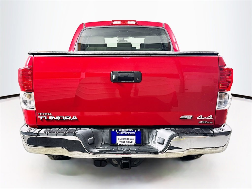 Used 2013 Toyota Tundra 4x4 CrewMax w/ SR5 Pkg image 15