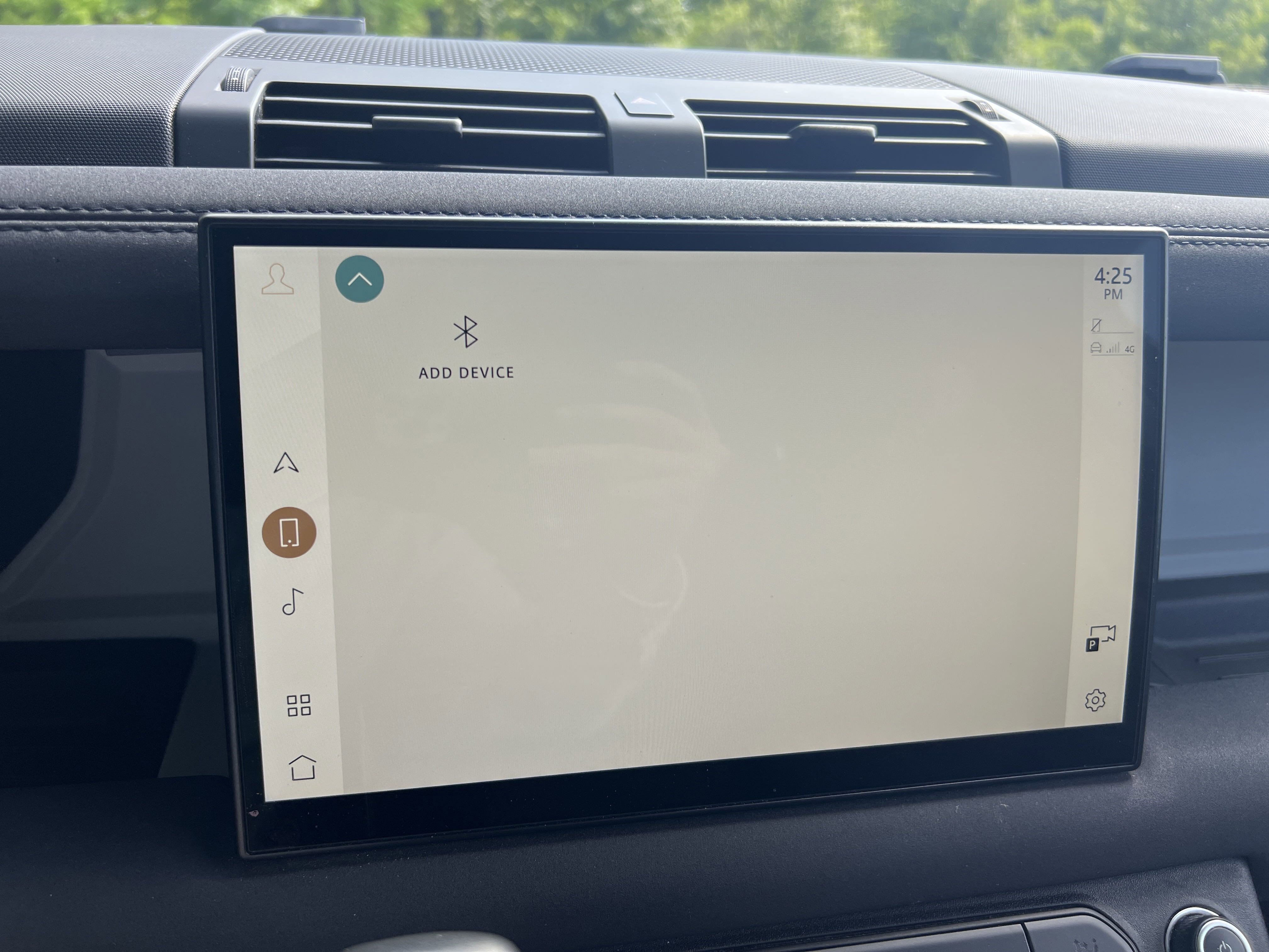 Used 2023 Land Rover Defender 110 S image 15