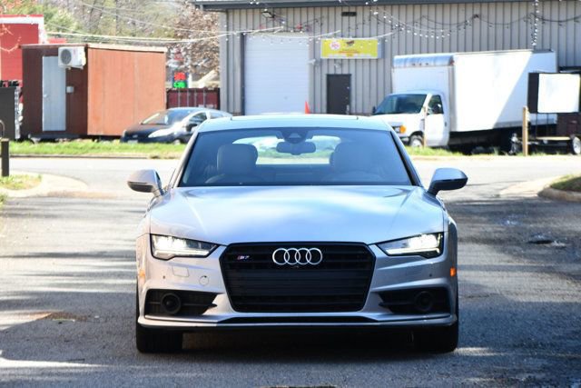 Used 2018 Audi S7 Prestige w/ Driver Assistance Package image 2