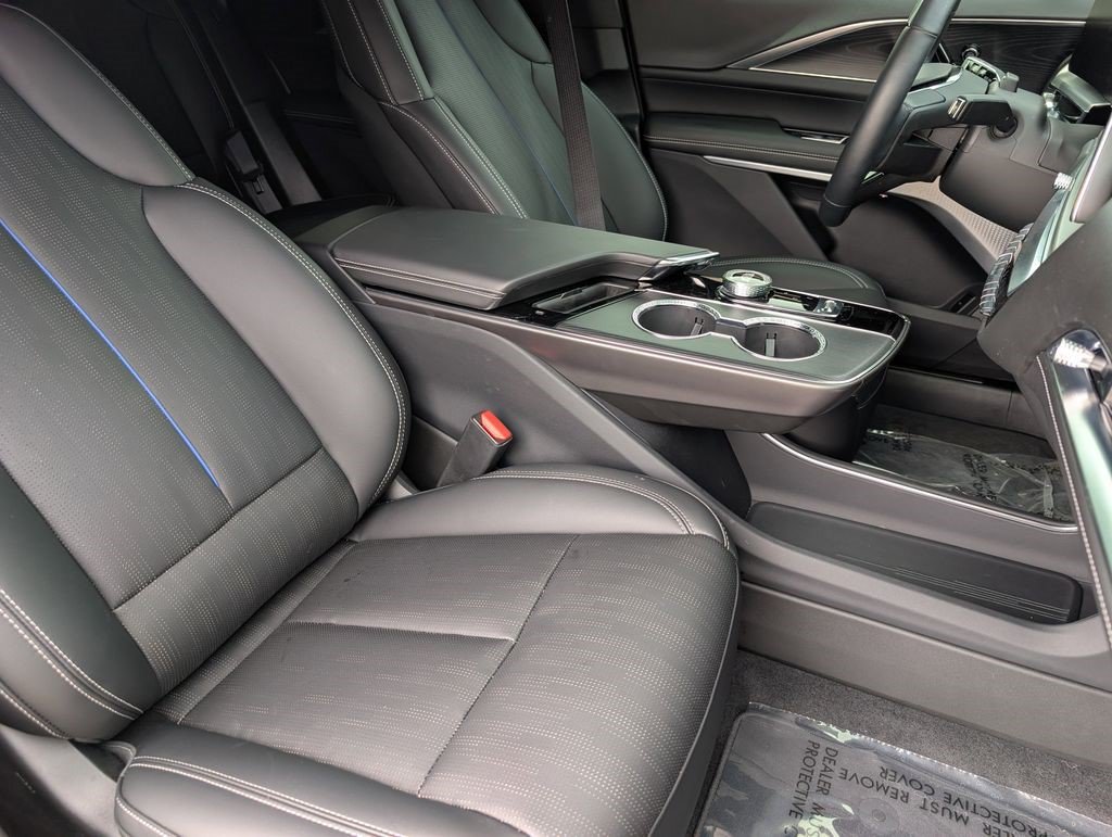 Certified 2026 Cadillac Lyriq Premium Luxury AWD/4WD image 21