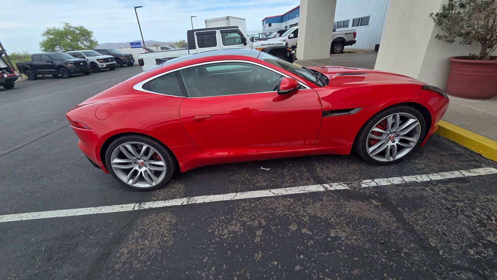 Used 2015 Jaguar F-TYPE S RWD image 7