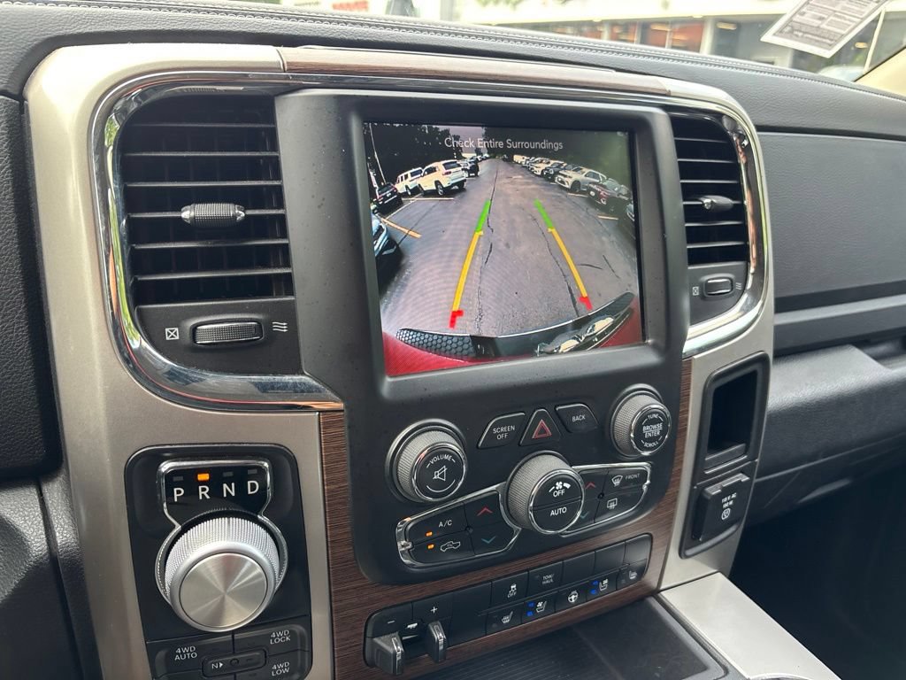 Used 2017 RAM 1500 Laramie w/ Convenience Group AWD/4WD image 32