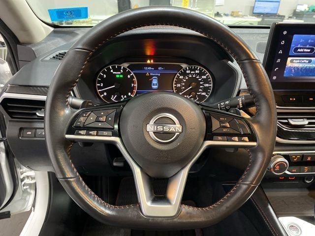 Certified 2023 Nissan Altima 2.5 SR w/ SR Premium Package image 13
