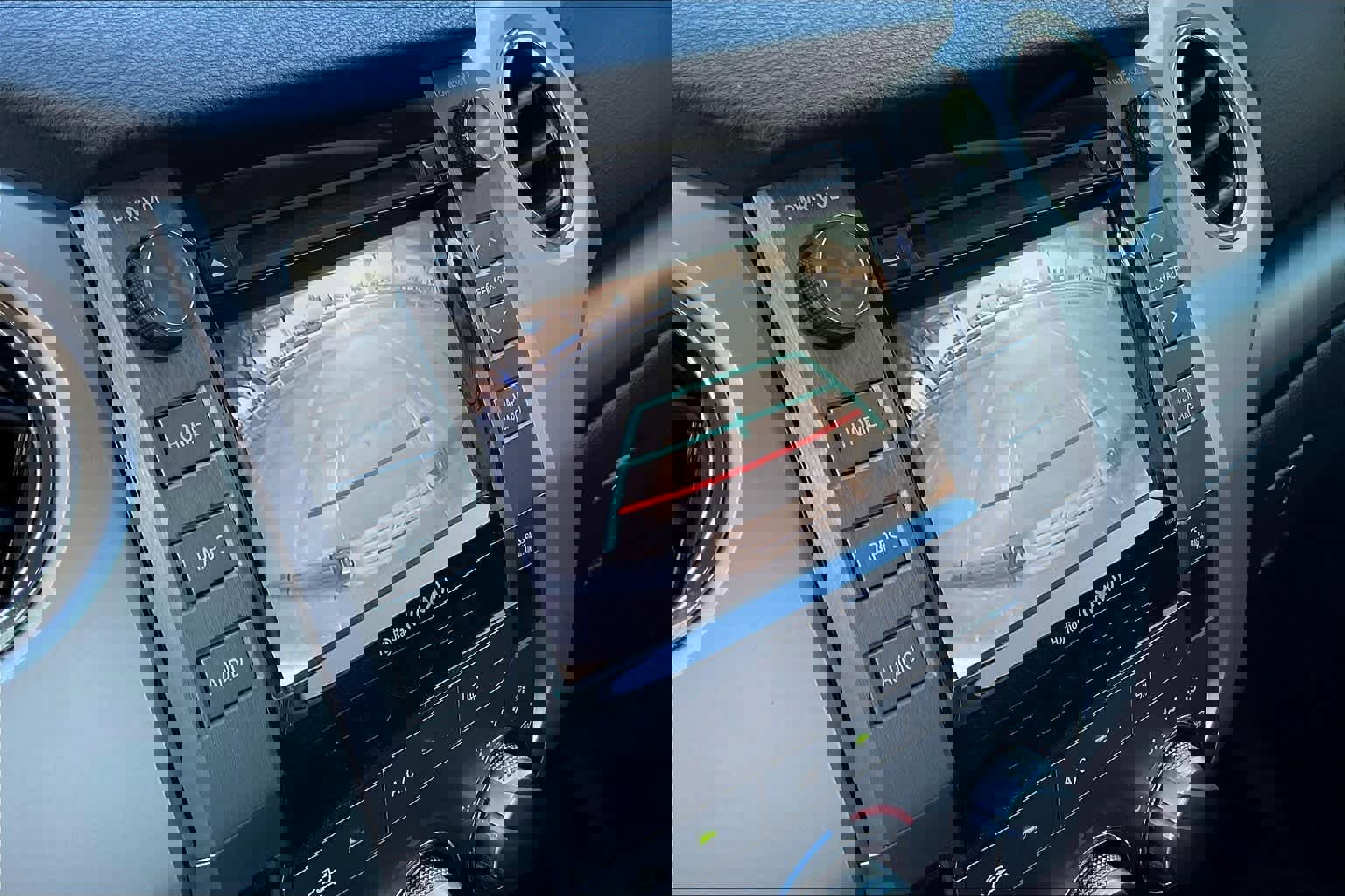 Used 2019 Toyota Tundra SR5 w/ SR5 Upgrade Package image 26