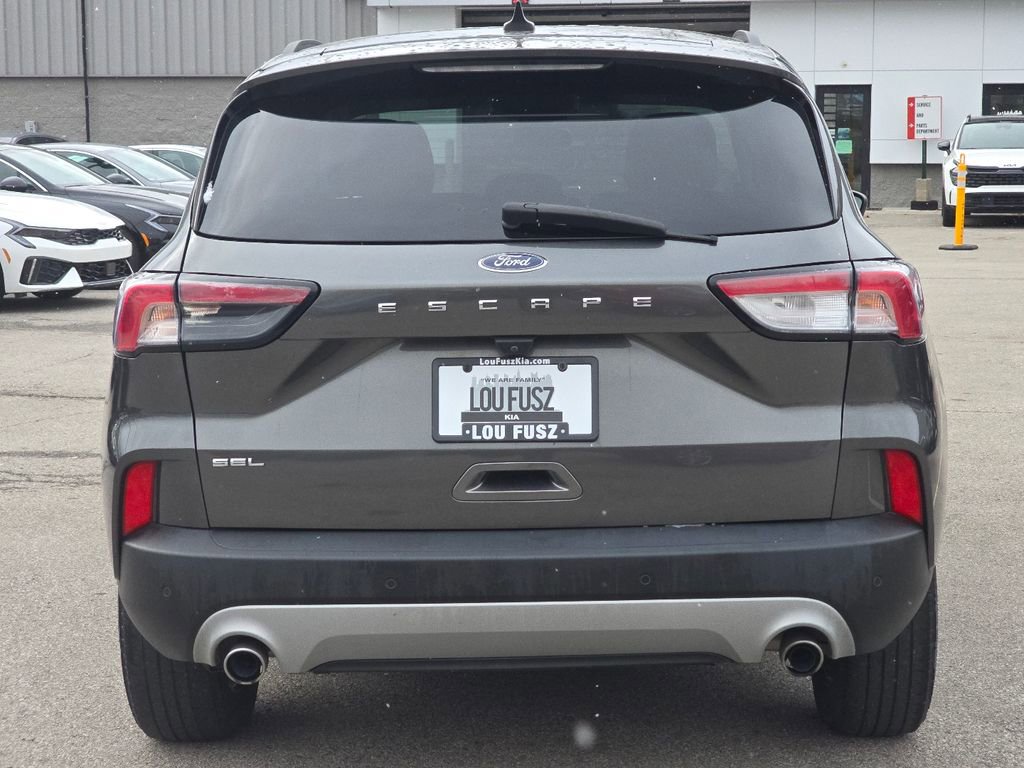 Used 2020 Ford Escape SEL image 12