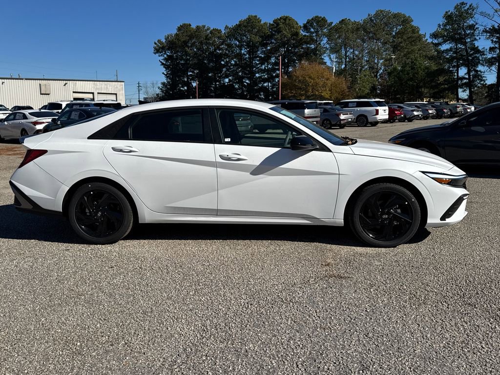 New 2026 Hyundai Elantra Sport image 6