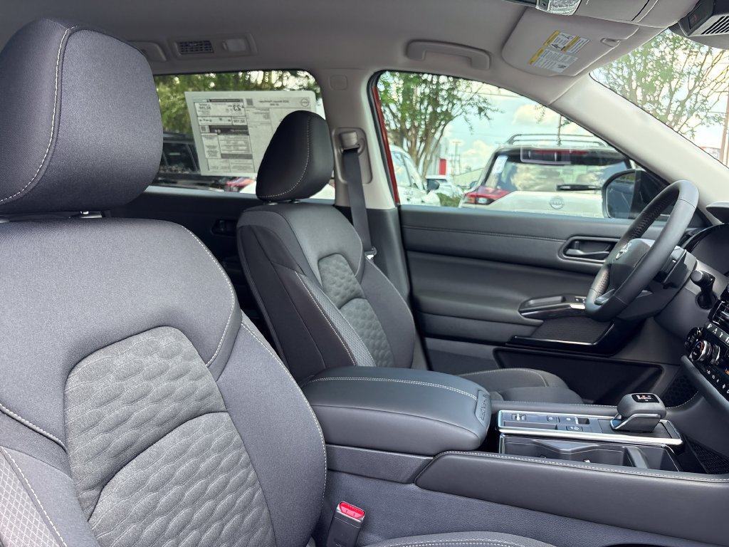 New 2026 Nissan Pathfinder SV FWD image 24