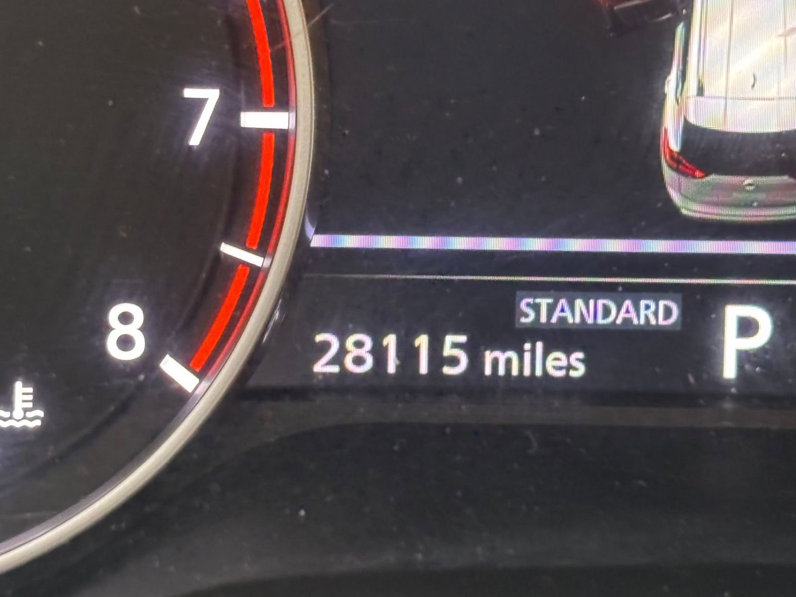 Used 2025 Nissan Rogue SV FWD image 9