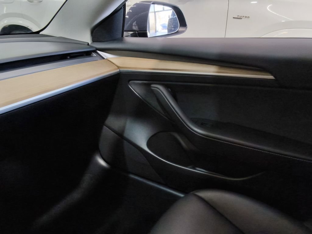 Used 2022 Tesla Model 3 Long Range image 14