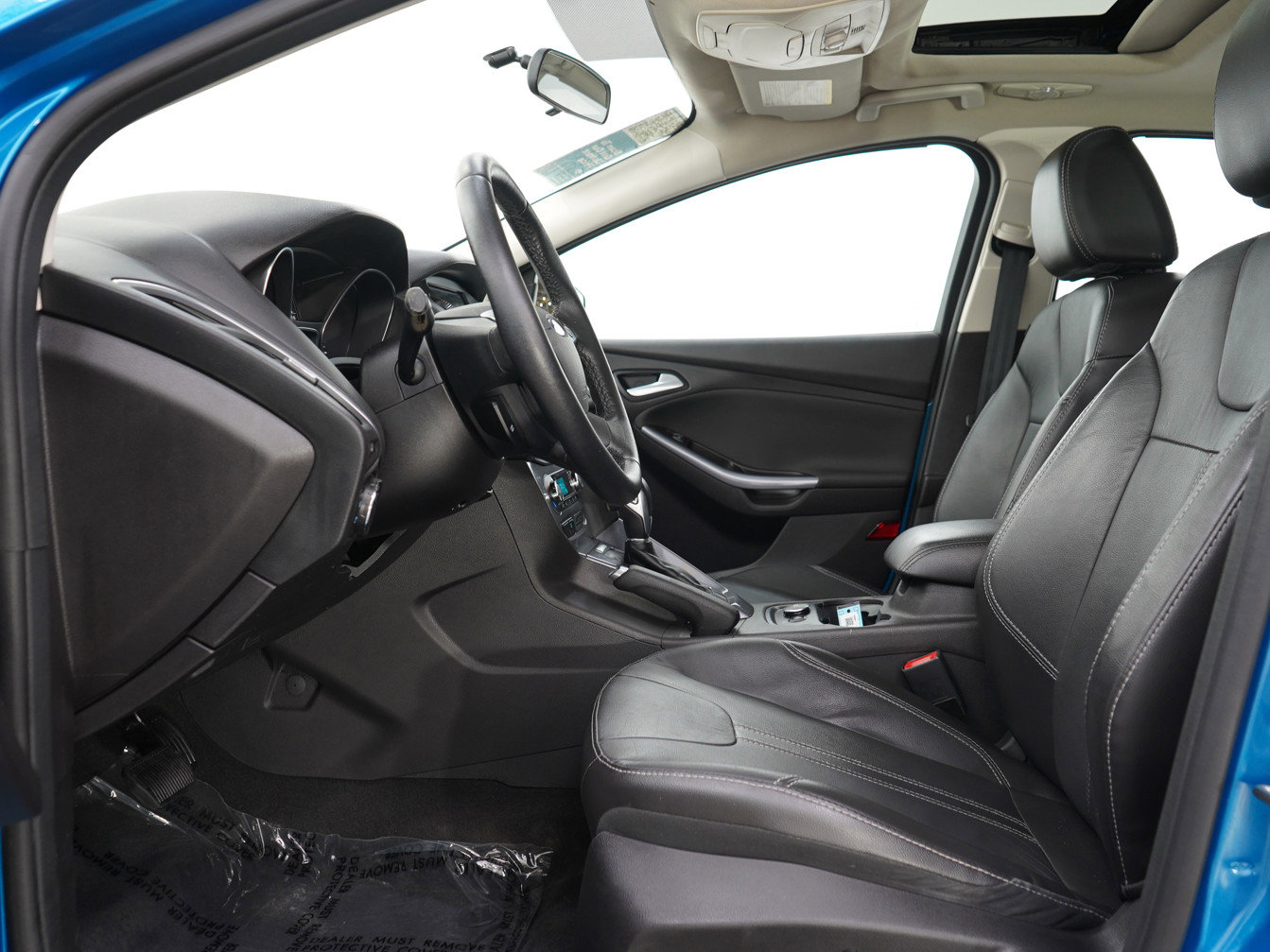 Used 2014 Ford Focus Titanium FWD image 18