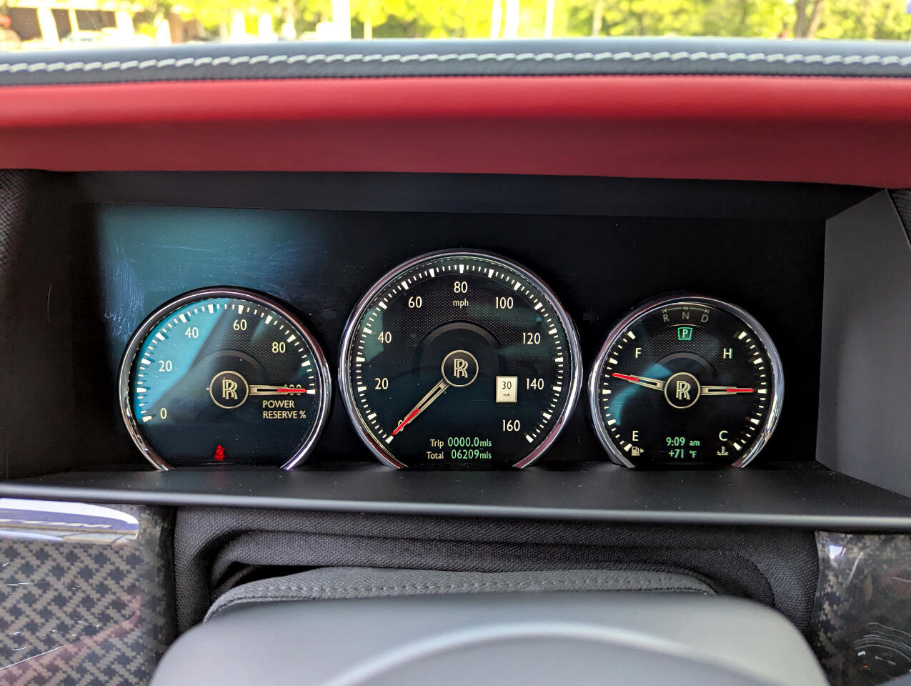 Used 2022 Rolls-Royce Cullinan Black Badge image 11
