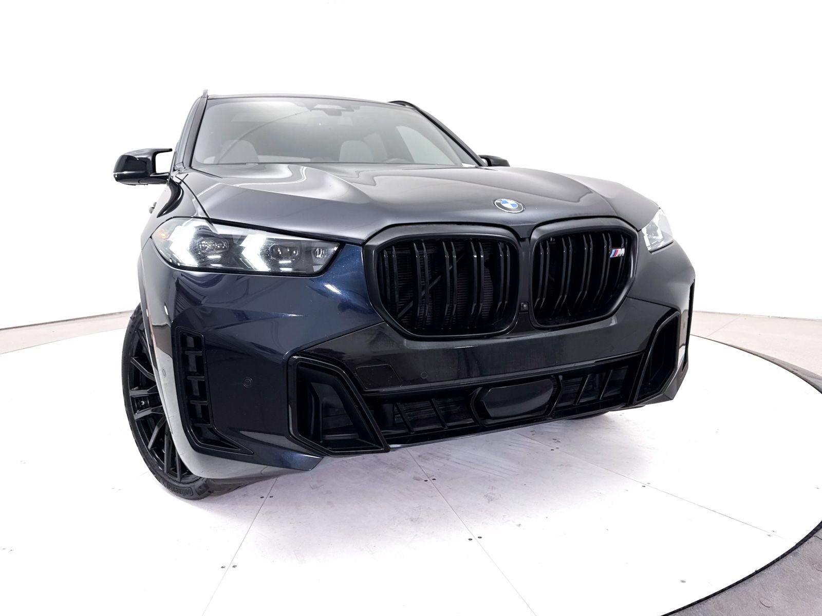 Used 2024 BMW X5 M60i AWD/4WD image 7