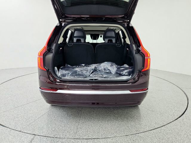 New 2025 Volvo XC90 T8 Plus w/ Protection Package Premier image 19