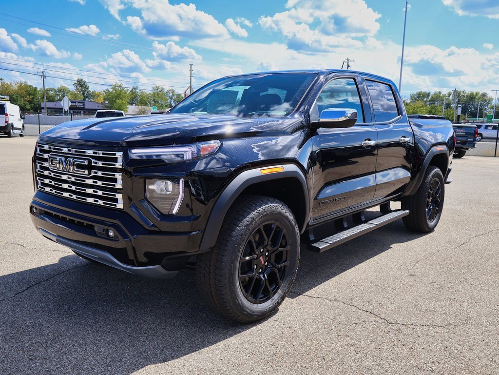 New 2026 GMC Canyon Denali w/ LPO, Denali Black Edition image 7