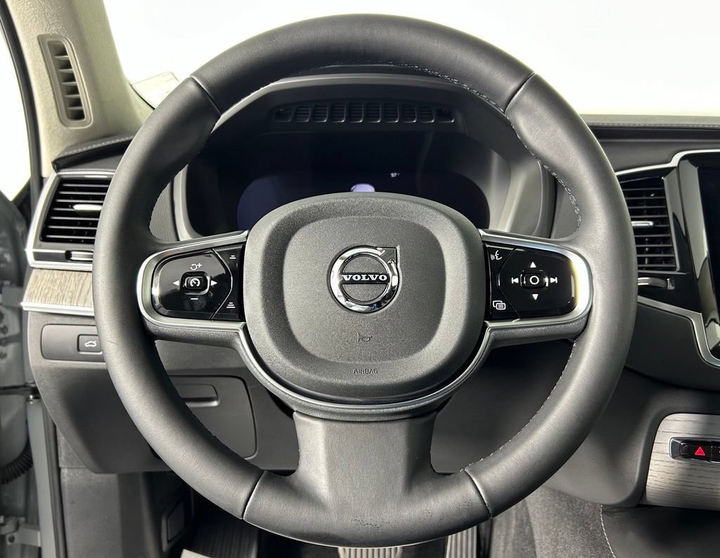 Used 2024 Volvo XC90 B6 Ultimate w/ Lounge Package AWD/4WD image 31