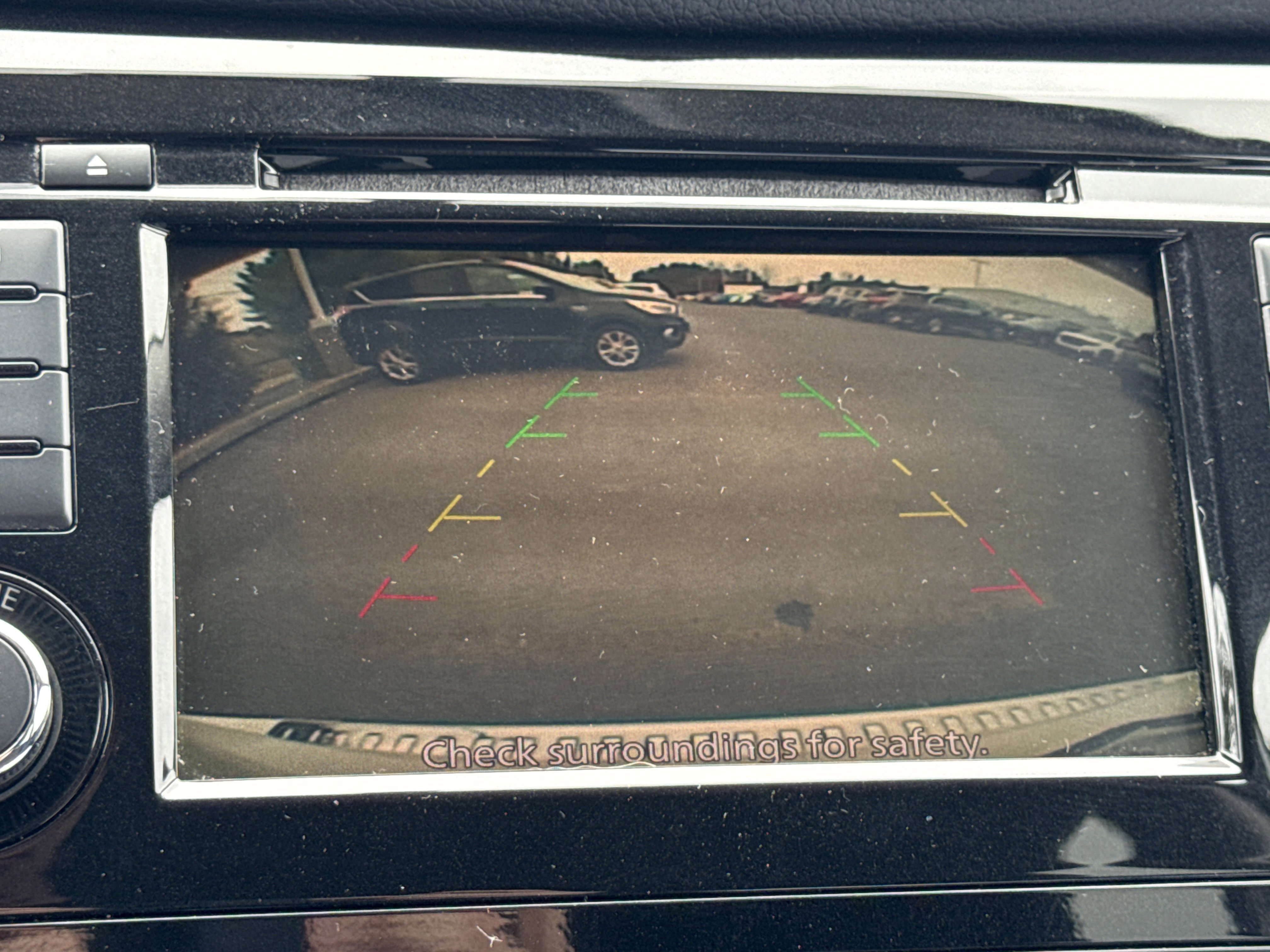 Used 2018 Nissan Rogue SV image 21