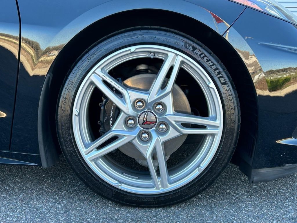Used 2025 Chevrolet Corvette Stingray Premium Cpe w/ 3LT image 42