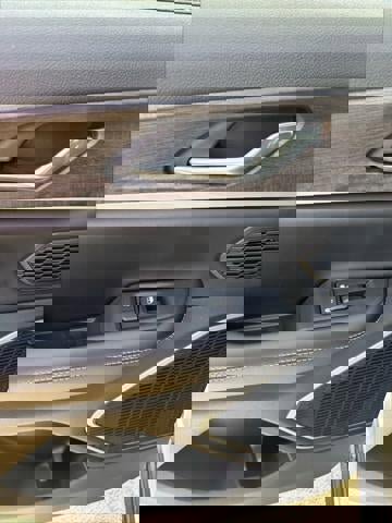 New 2026 Jeep Grand Cherokee Limited image 40