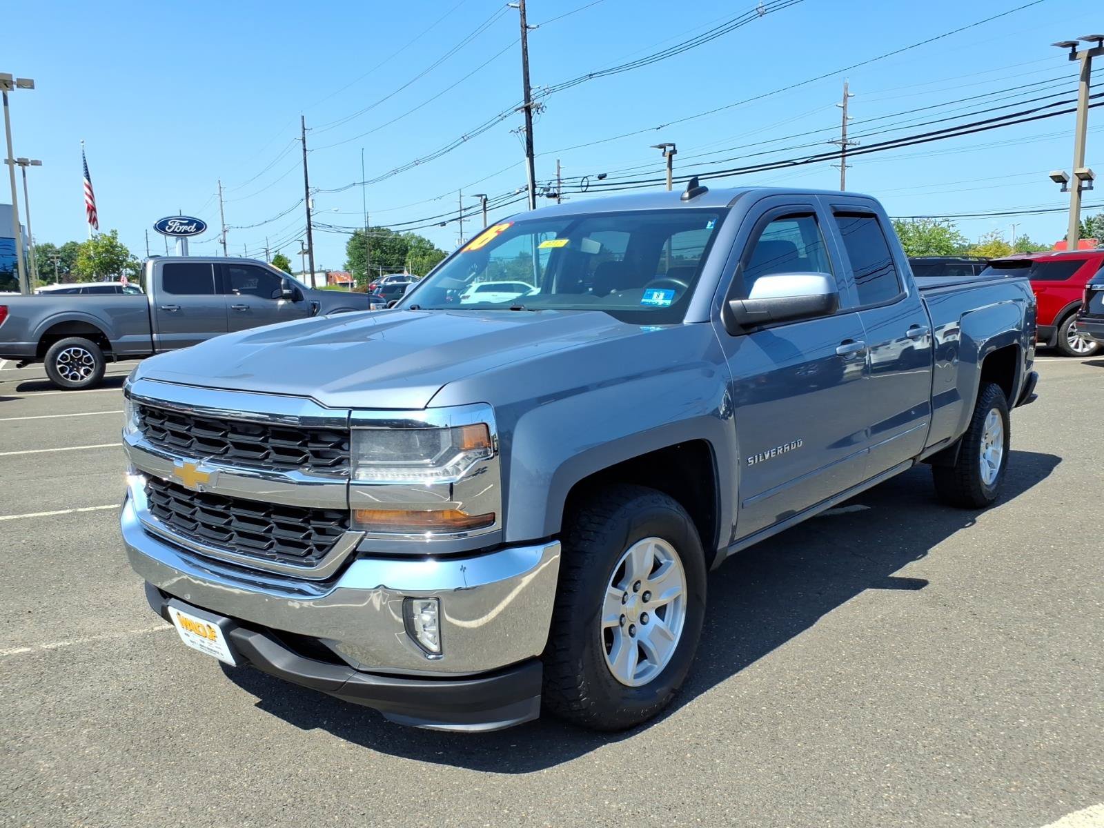 Used 2016 Chevrolet Silverado 1500 LT w/ All Star Edition RWD image 3