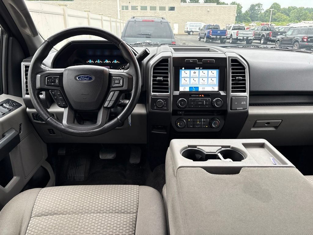 Used 2016 Ford F150 XLT w/ Equipment Group 302A Luxury AWD/4WD image 9