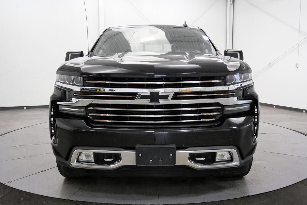 Used 2019 Chevrolet Silverado 1500 High Country w/ Technology Package AWD/4WD image 2