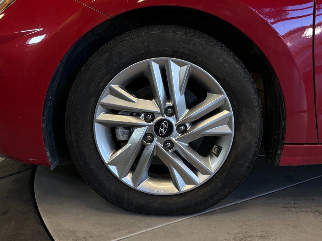 Used 2020 Hyundai Elantra SEL w/ Cargo Package (C1) image 25