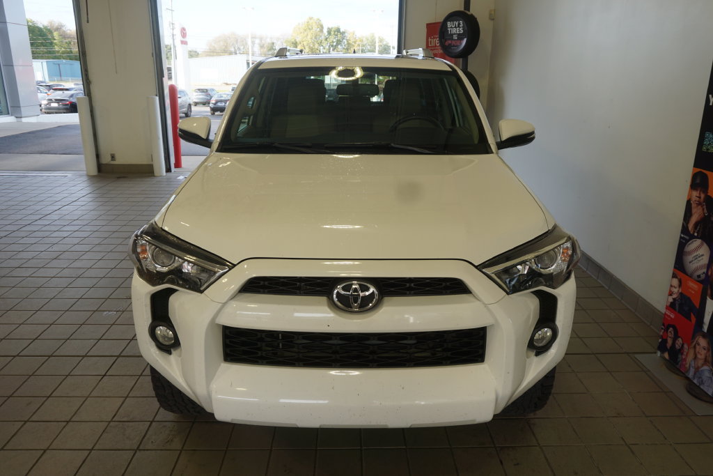 Used 2017 Toyota 4Runner SR5 Premium AWD/4WD image 14