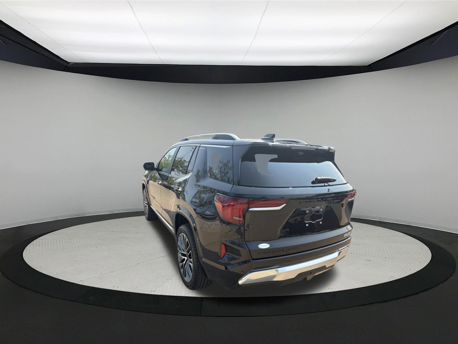 New 2027 GMC Terrain Denali w/ LPO, Black Badging Package AWD/4WD image 5