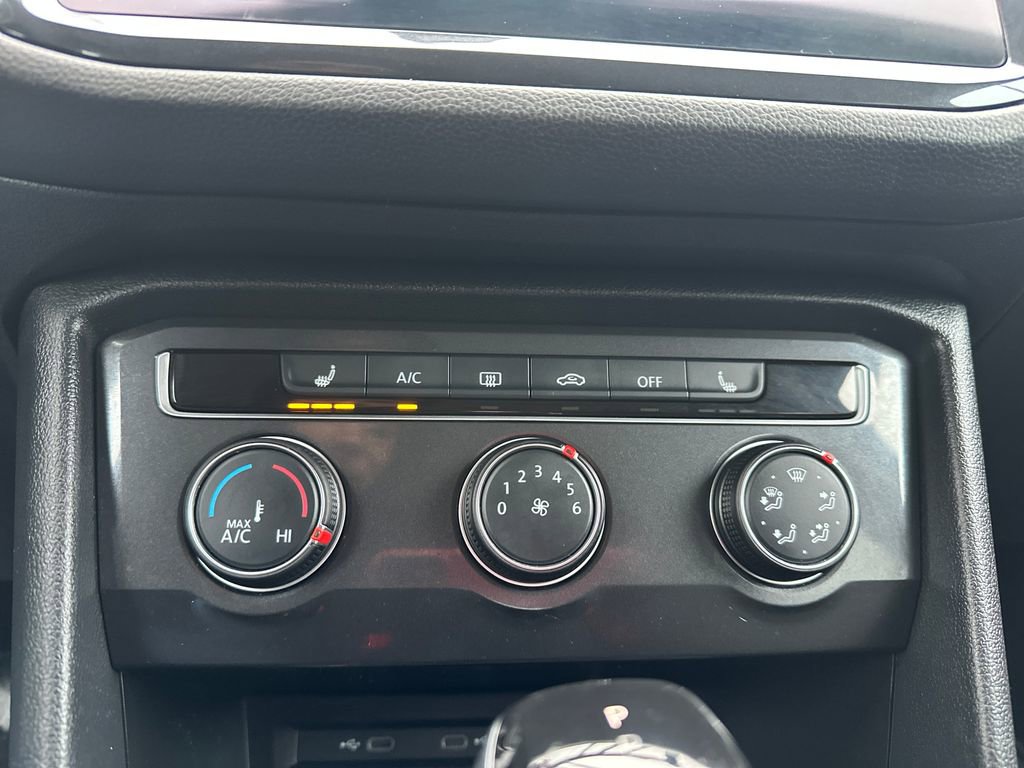 Certified 2024 Volkswagen Tiguan S image 11