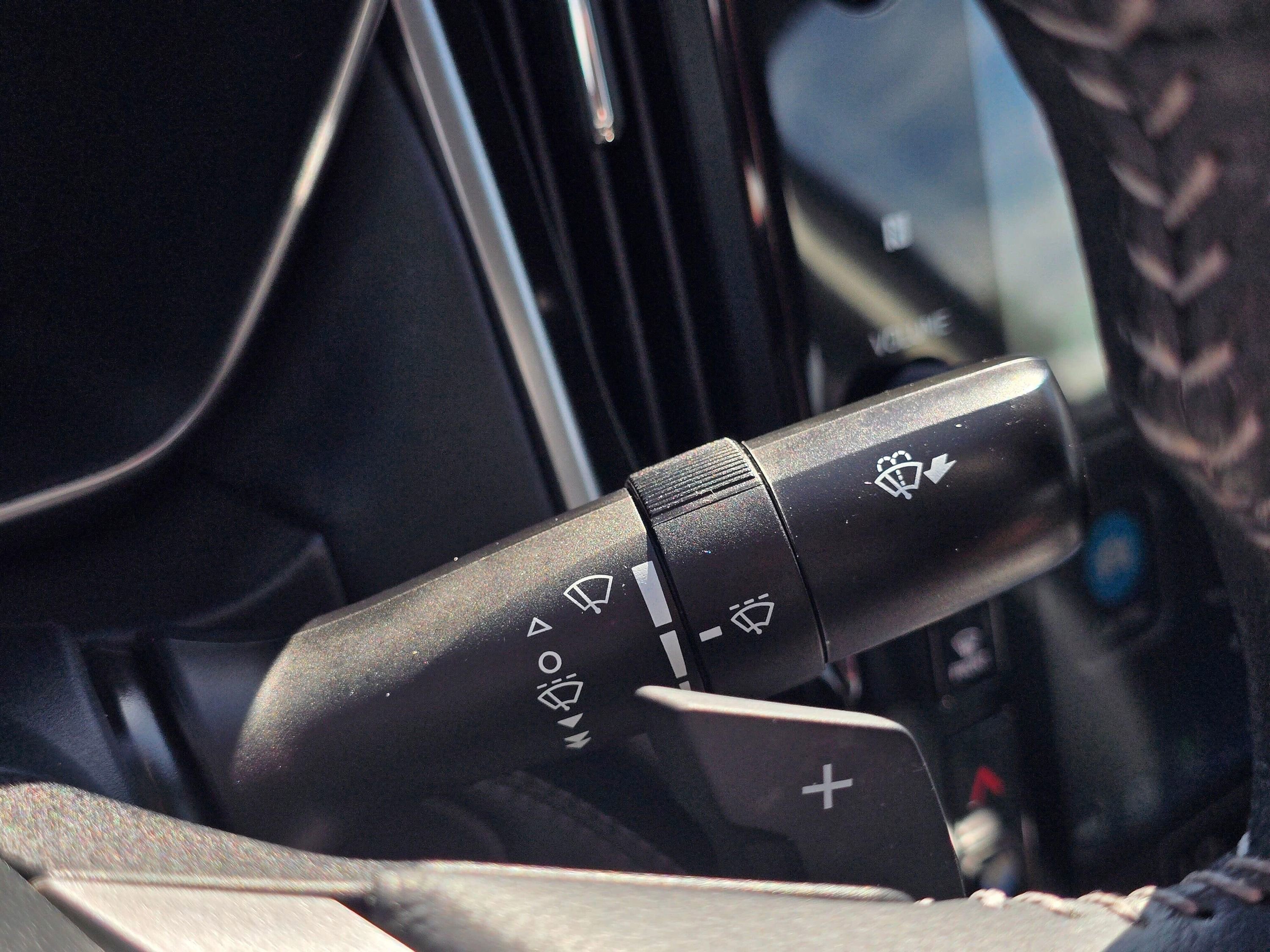 Used 2023 Subaru Legacy Limited AWD/4WD image 39