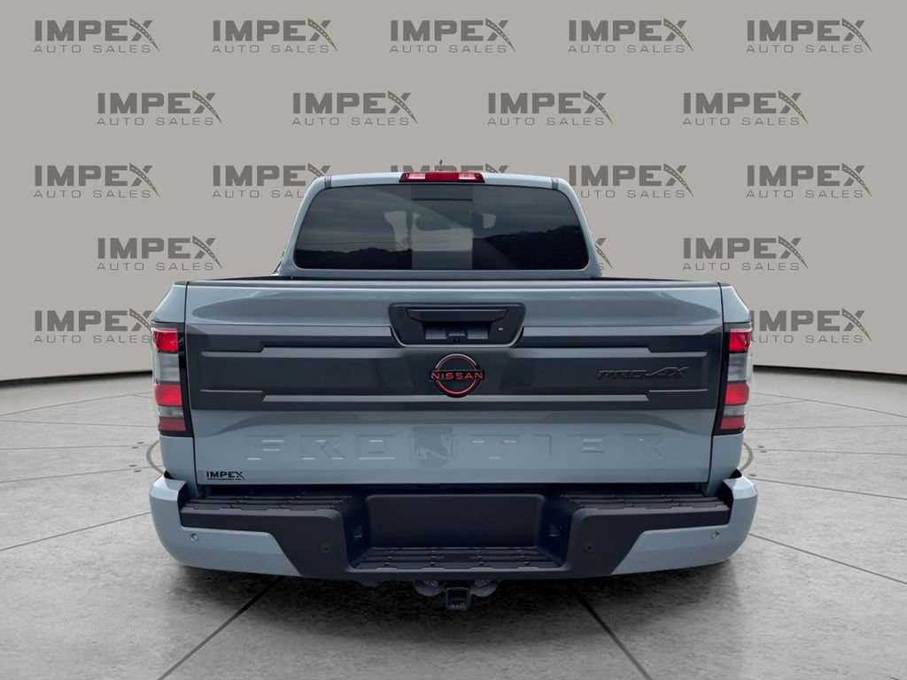 Used 2025 Nissan Frontier PRO-4X AWD/4WD image 4