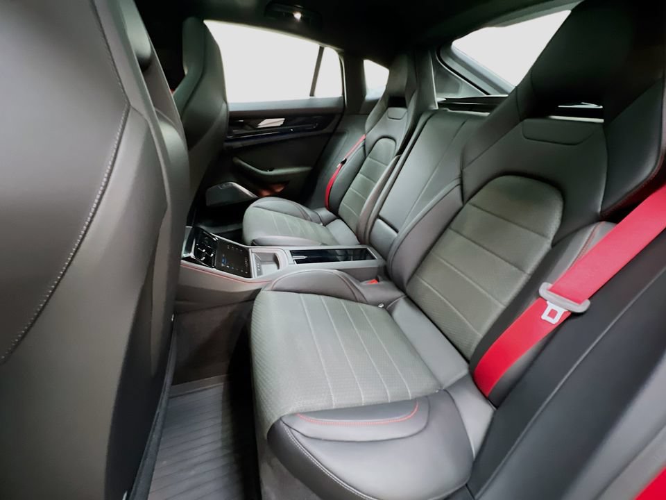 Certified 2026 Porsche Panamera GTS AWD/4WD image 24