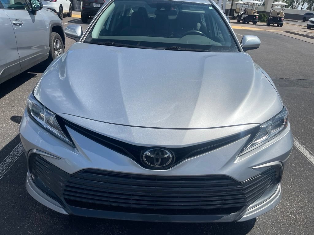 Used 2023 Toyota Camry LE FWD image 2