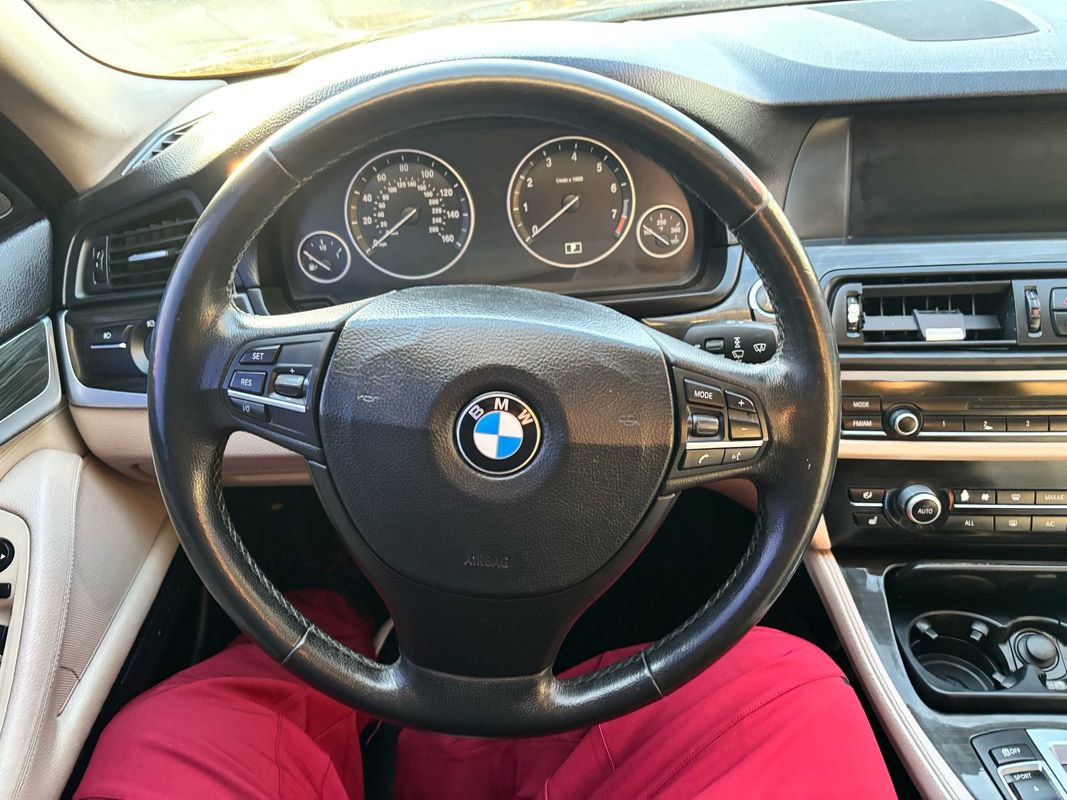 Used 2013 BMW 528i xDrive Sedan AWD/4WD image 22