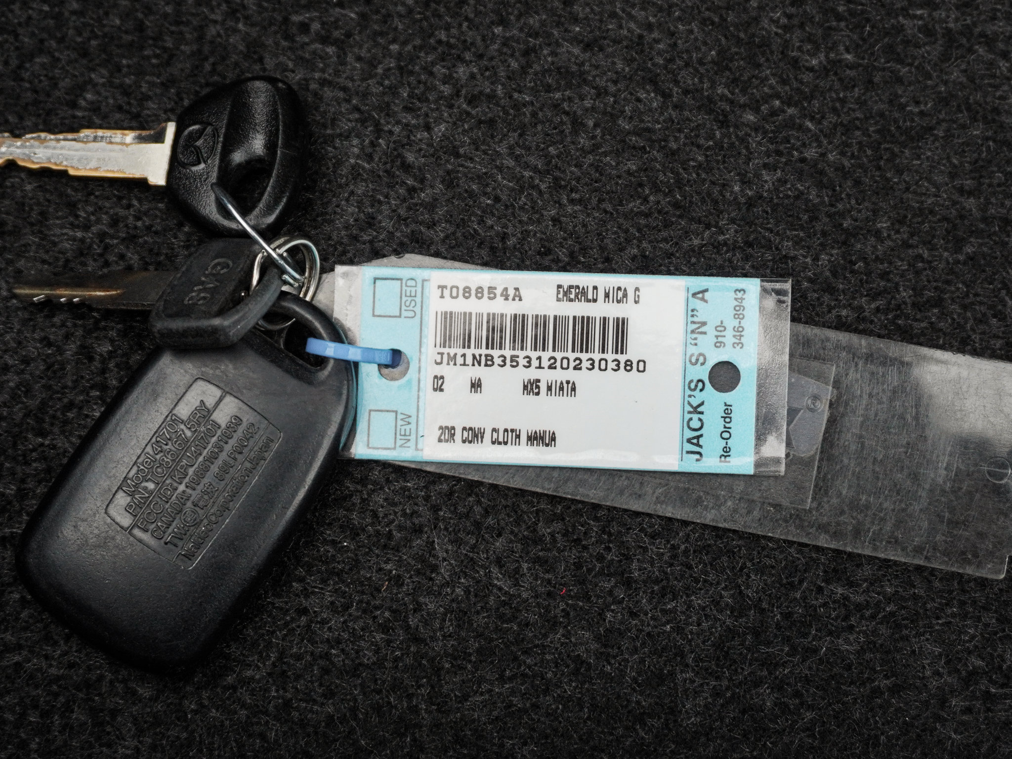 Used 2002 MAZDA MX-5 Miata LS RWD image 36