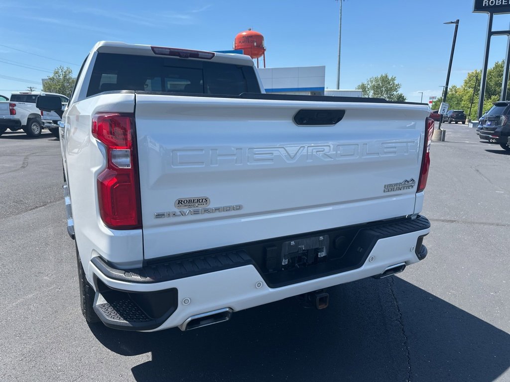 Used 2023 Chevrolet Silverado 1500 High Country w/ Technology Package image 7