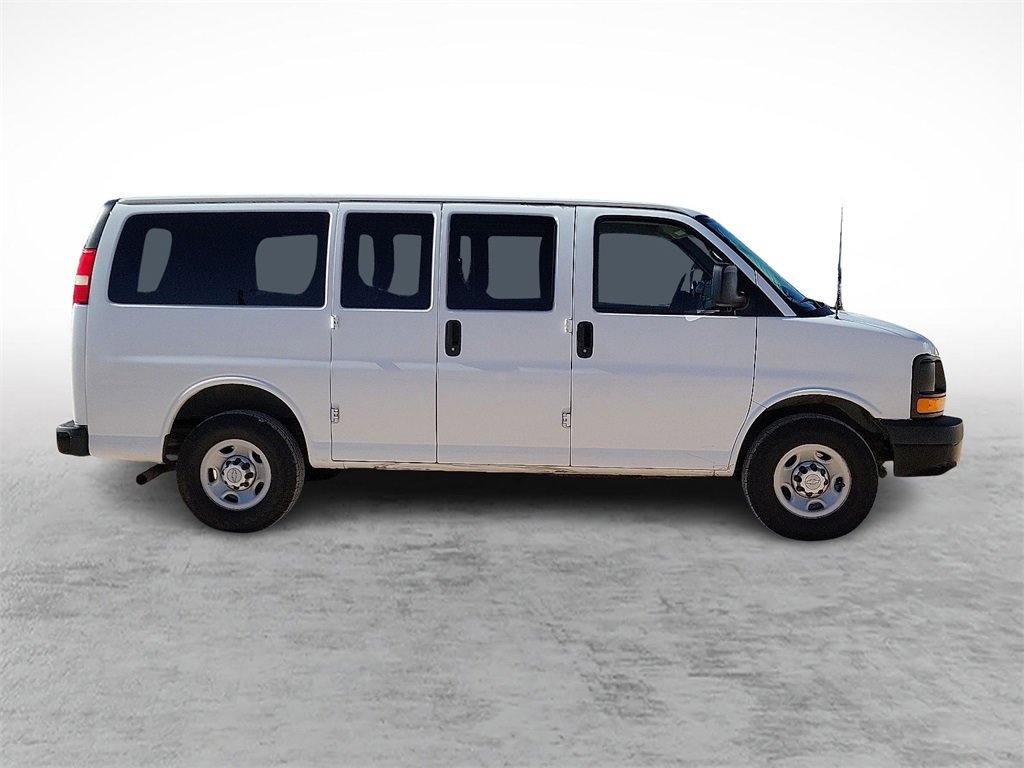 Used 2014 Chevrolet Express 2500 LS image 12