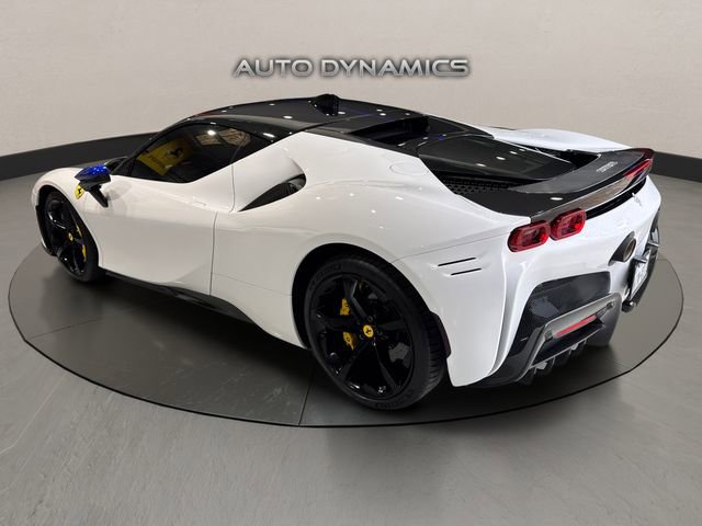 Used 2022 Ferrari SF90 Stradale AWD/4WD image 5