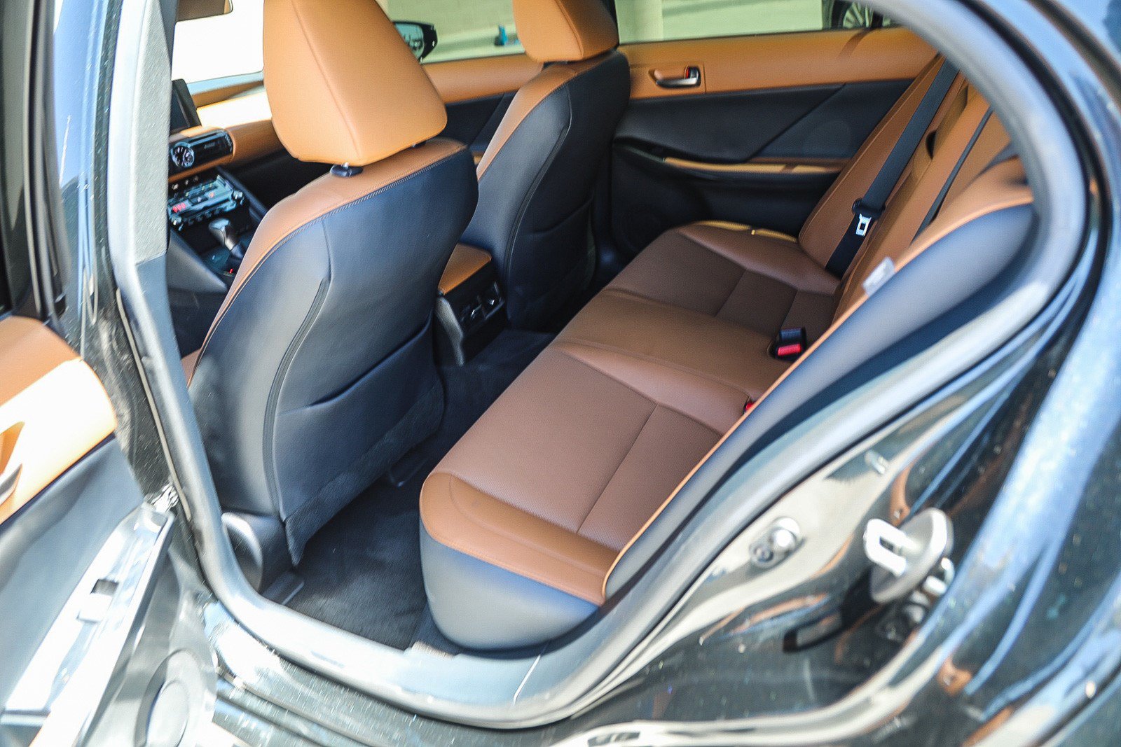 Used 2024 Lexus IS 300 F Sport AWD/4WD image 18