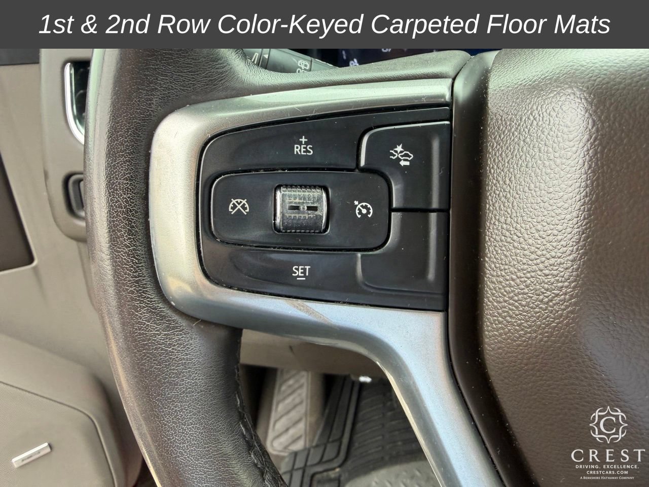 Used 2023 Chevrolet Suburban LT RWD image 17